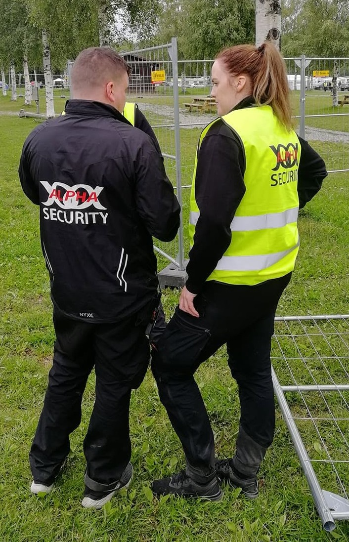 Vektere fra Alpha Security på oppdrag under Sommerfestivalen i Selbu